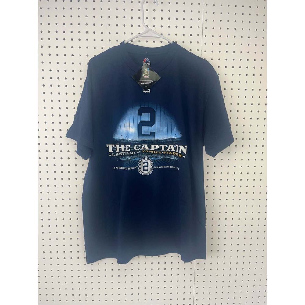 New York Yankee Derek Jeter shirt